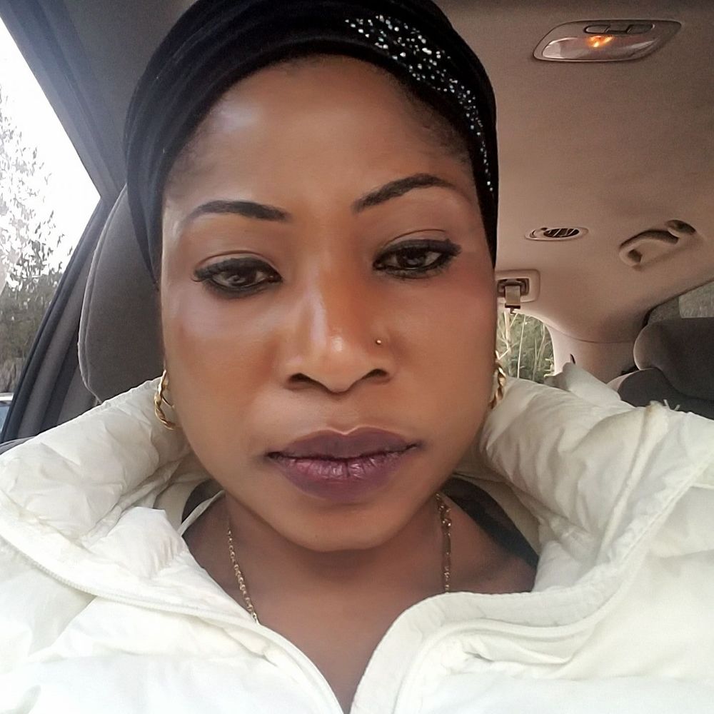 Meet your Posher, Kiki